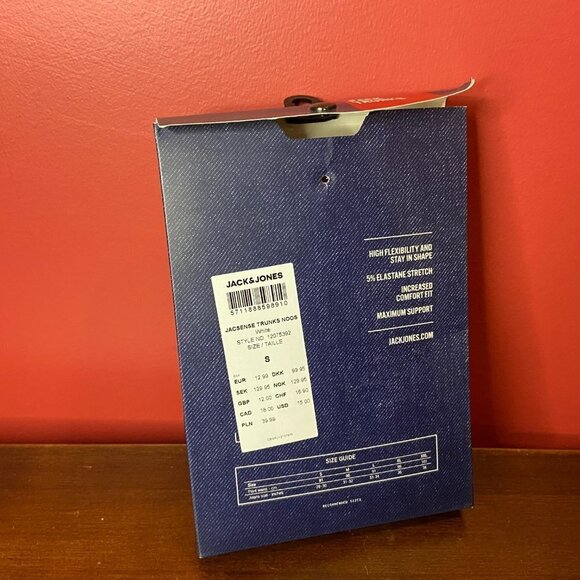 Jack and Jones Men's White Jacsense Trunks - NWT - Picture 3 of 3